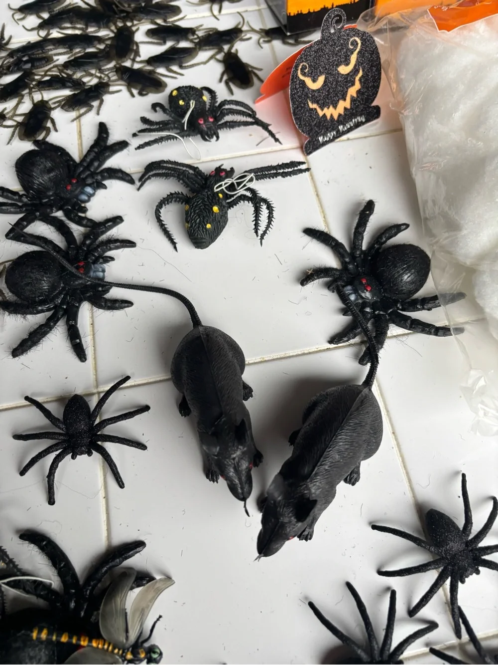 Halloween Decor Kit -Spiders & Mice, Spider Webs, Black Light Bulbs, Mask & More